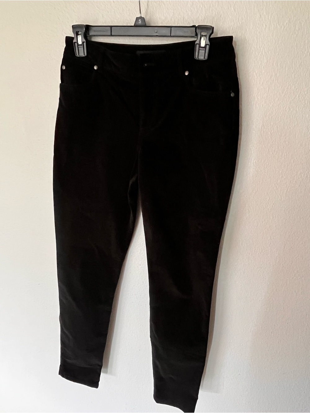 Peruvian Connection Black Velvet Skinny Pants $279